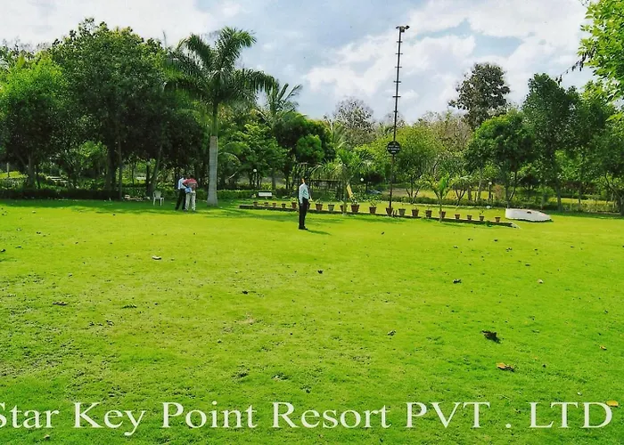 Star Key Point Resort - A Unit Of B Square Hospitality
